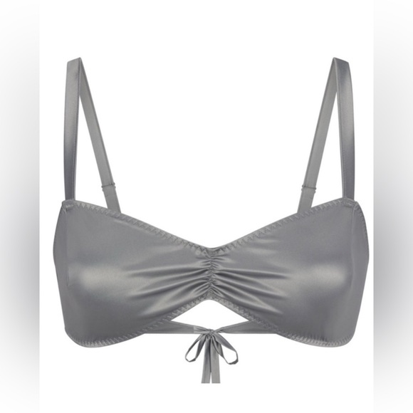SKIMS Other - SKIMS- Chrome Woven Shine Tie Back Bralette